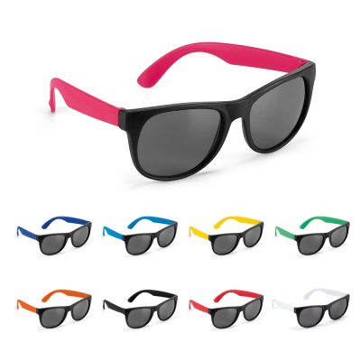 Óculos de sol em PP com acabamento fosco e lentes de categoria 3 com UV400 de proteção